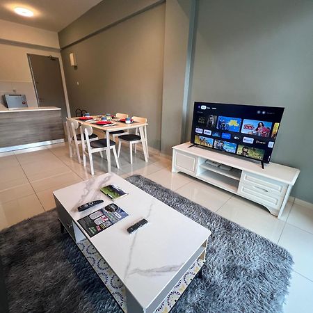 Blue Jade Studios Танах-Рата Экстерьер фото
